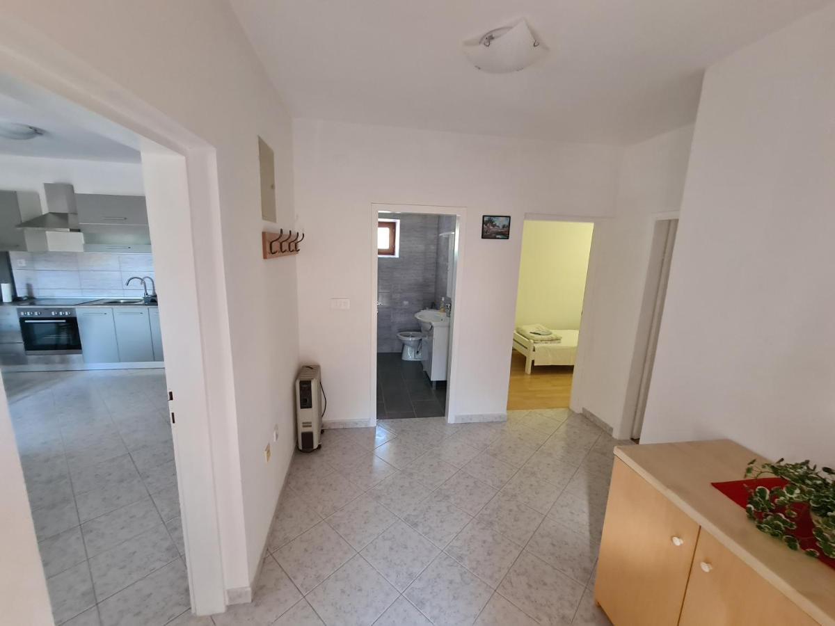 Holiday Home Nena Drniš Екстериор снимка
