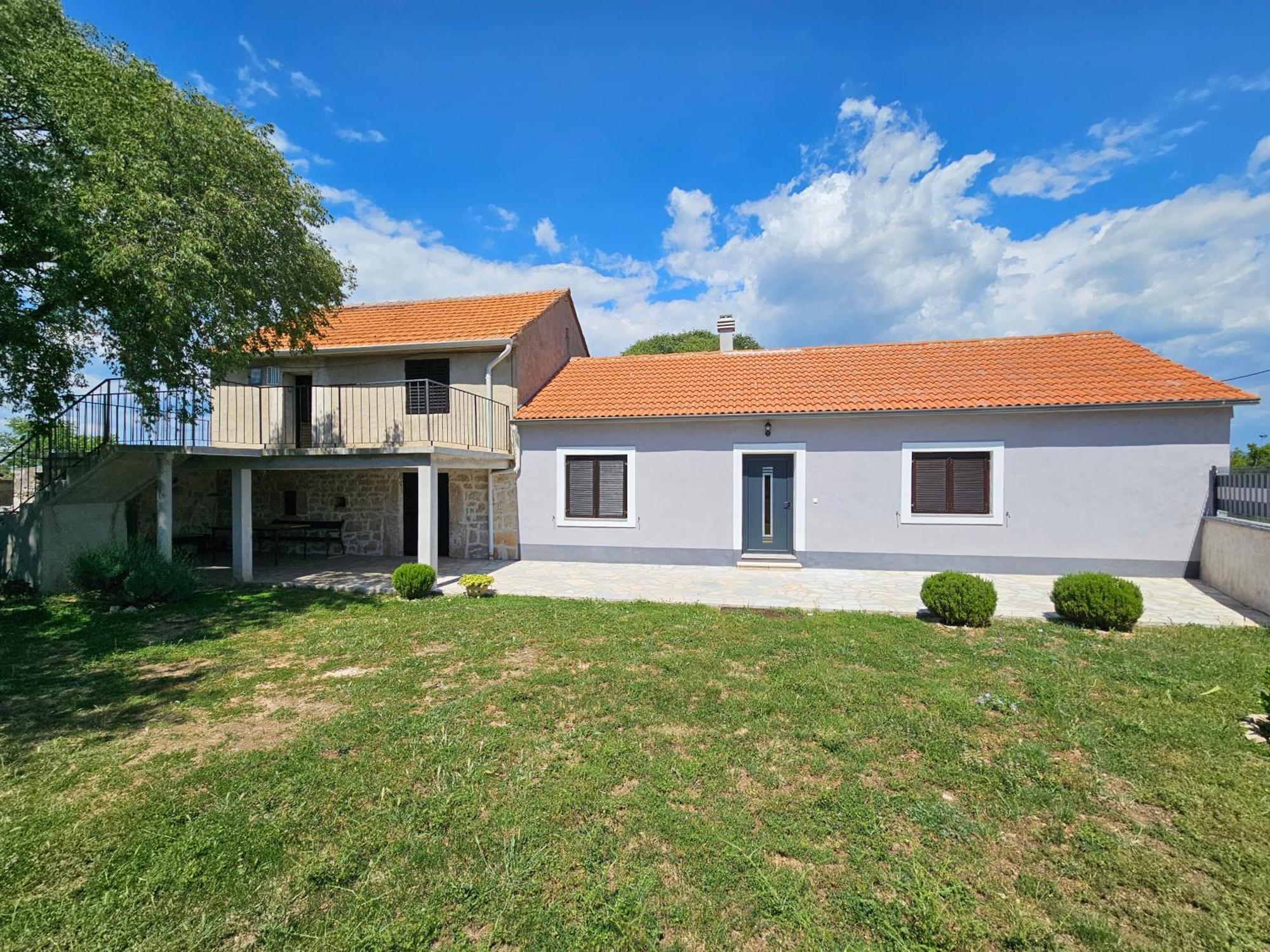 Holiday Home Nena Drniš Екстериор снимка